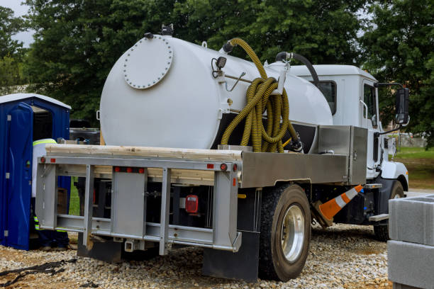 Portable Toilet Options We Offer in Freeport, PA